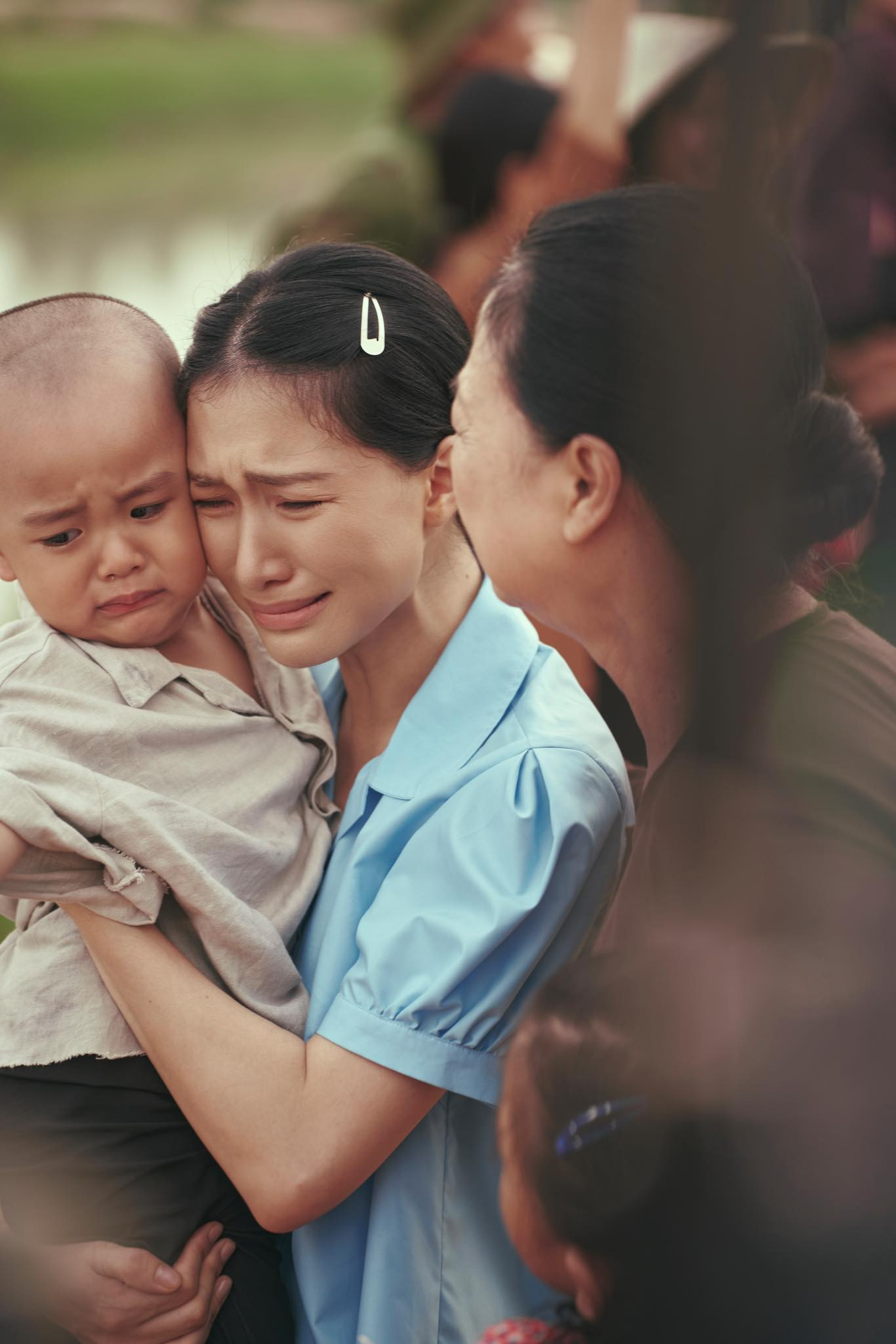 Cuộc đối đầu lấy nước mắt người xem của Tùng Dương và Hòa Minzy