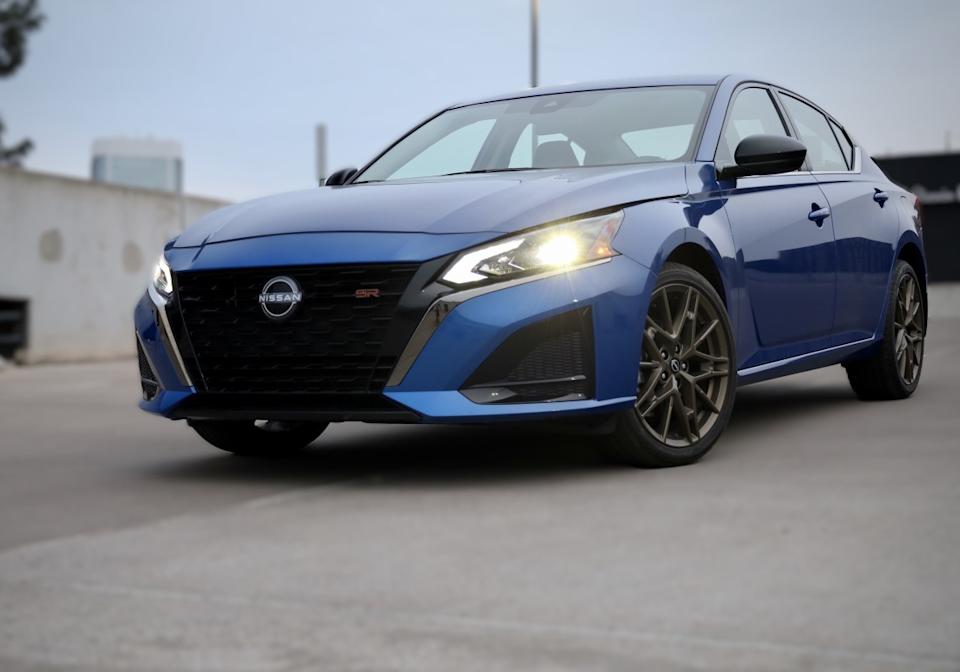 2025 Nissan AltimaSteven Paul