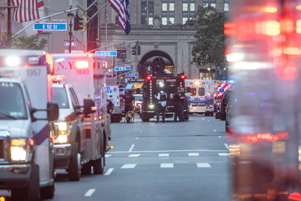 New York Police Department (NYPD) officers respond to the scene of a shooting at 345 Park Ave. in New York, US, on Monday, July 28, 2025. An active shooter attacked 345 Park Ave. in Manhattan, the tower housing Blackstone Inc.'s global headquarters and the National Football League among others, killing one police officer and injuring several other people, according to a city official. Photographer: Victor J. Blue/Bloomberg via Getty ImagesBloomberg/Getty Images