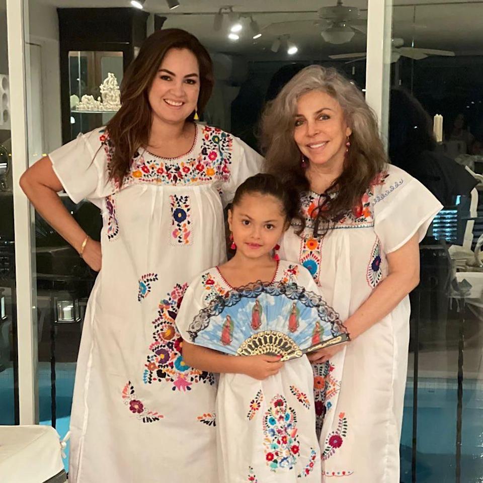 ver nica castro y su nieta