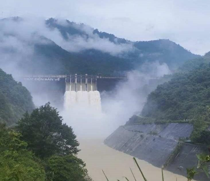 Nghệ An hỏa tốc lệnh cho thủy điện lớn nhất Bắc miền Trung xả nước trước bão số 5