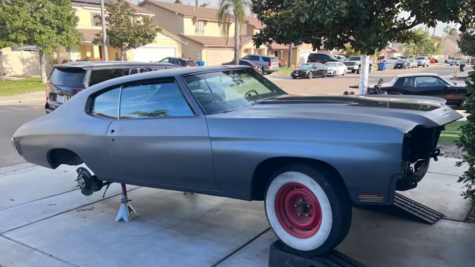 True Love: Guy Builds ‘70 Chevelle Himself For His Wife