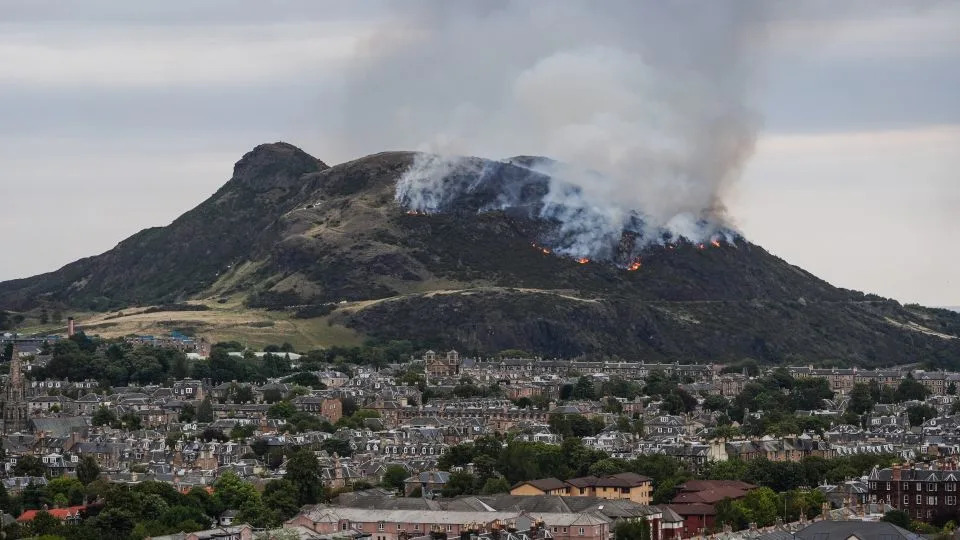 Fire broke out on Arthur's Seat in Edinburgh, Scotland, on August 10, 2025. - Jane Barlow - PA Images/Getty Images
