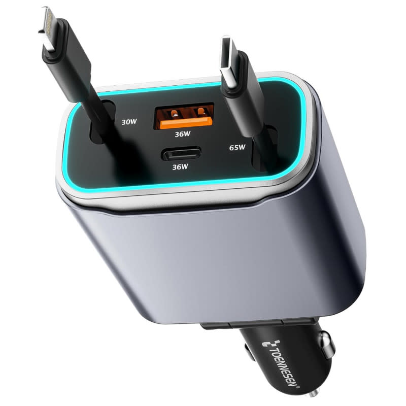 Amazon Is Selling a 'Convenient' $36 Retractable Car Charger for Just $18