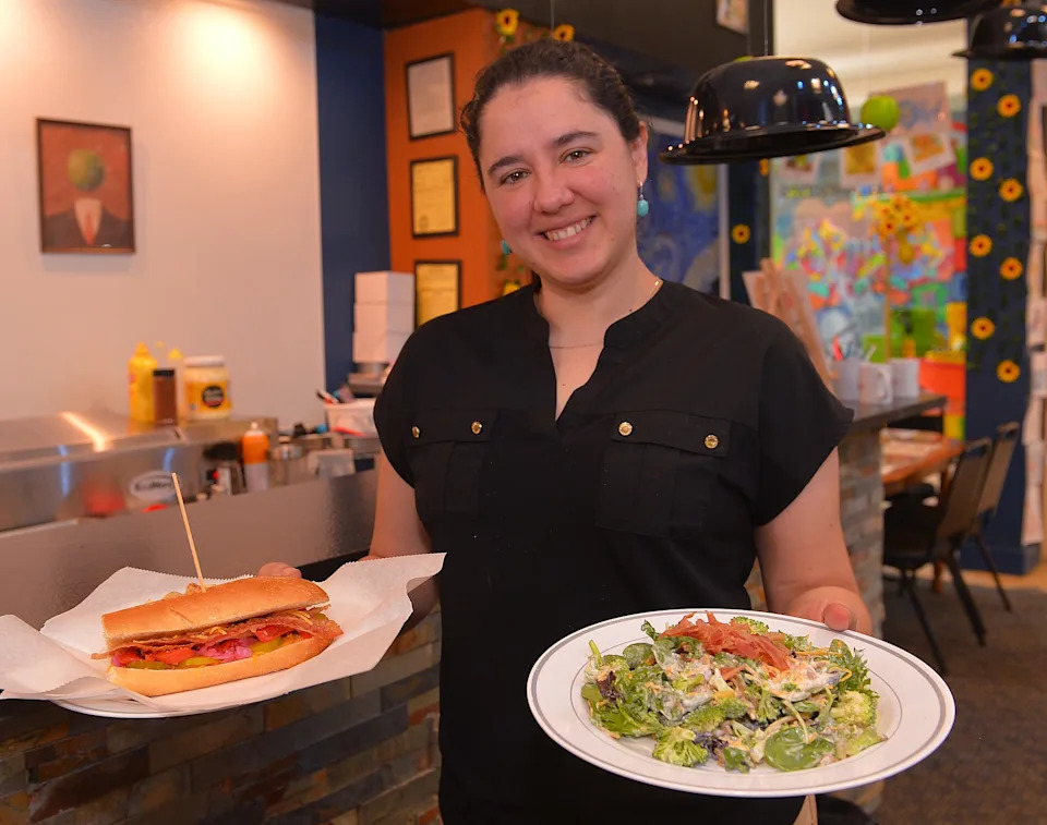 Who can perform ICE agent duties in Florida? Coffee shop owner's arrest sparks questions