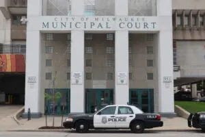 A Milwaukee police squad in front of the Municipal Court downtown. (Photo by Isiah Holmes/Wisconsin Examiner)