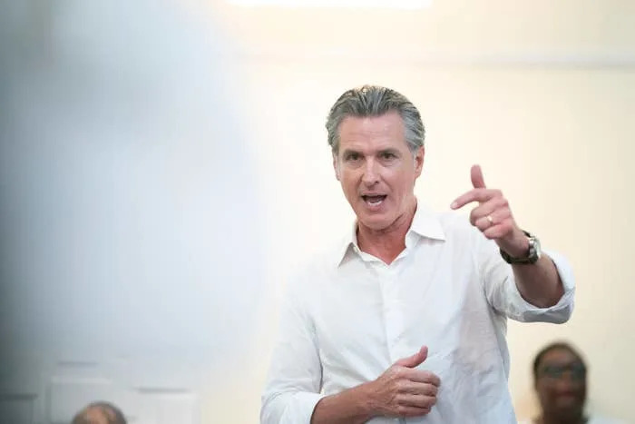 Gavin Newsom Is Now Brutally Mocking Ted Cruz For Not Being Able To Add