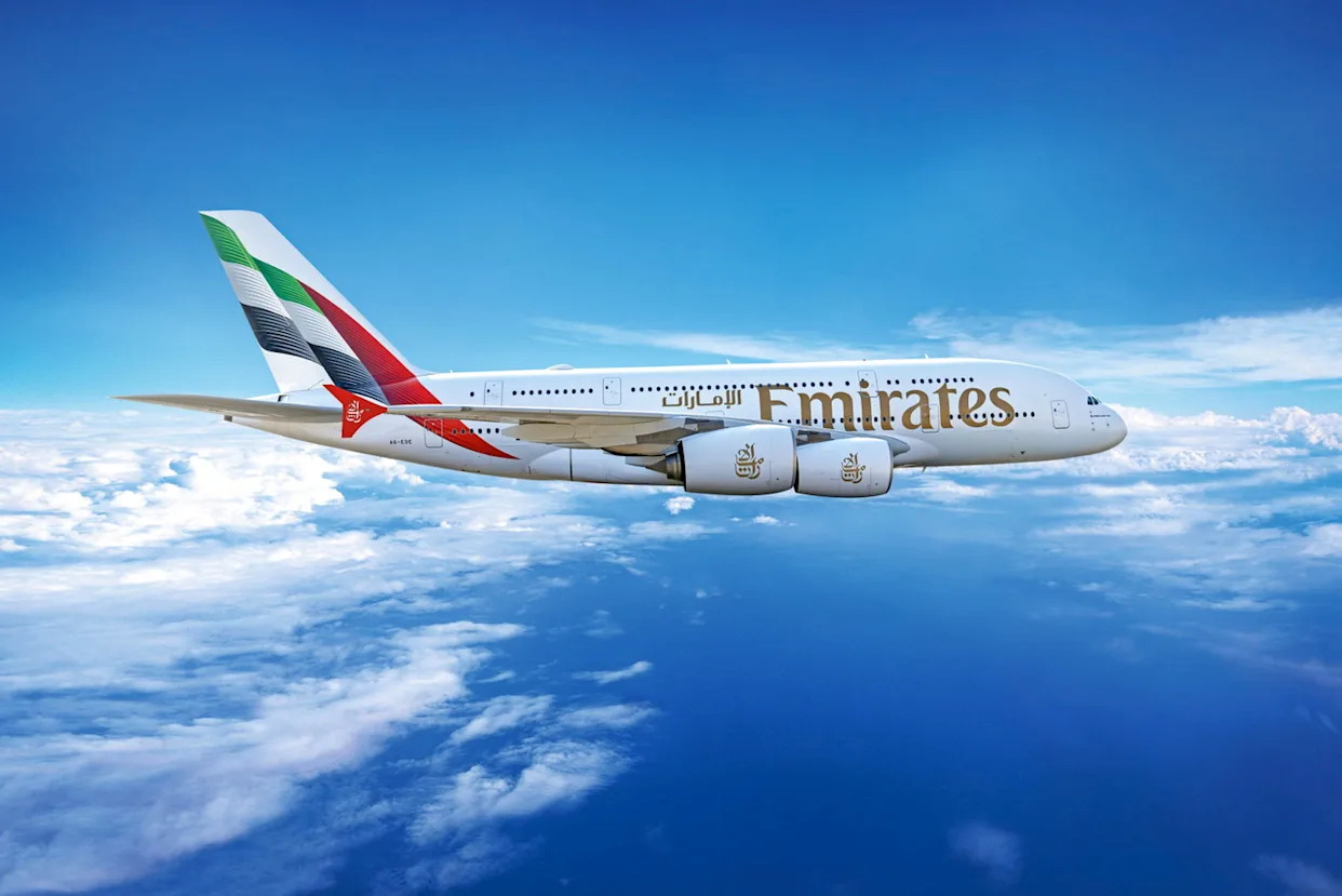 L’Airbus A380 d’Emirates endommagé en vol vers Nice : l’enquête révèle une cause inattendue