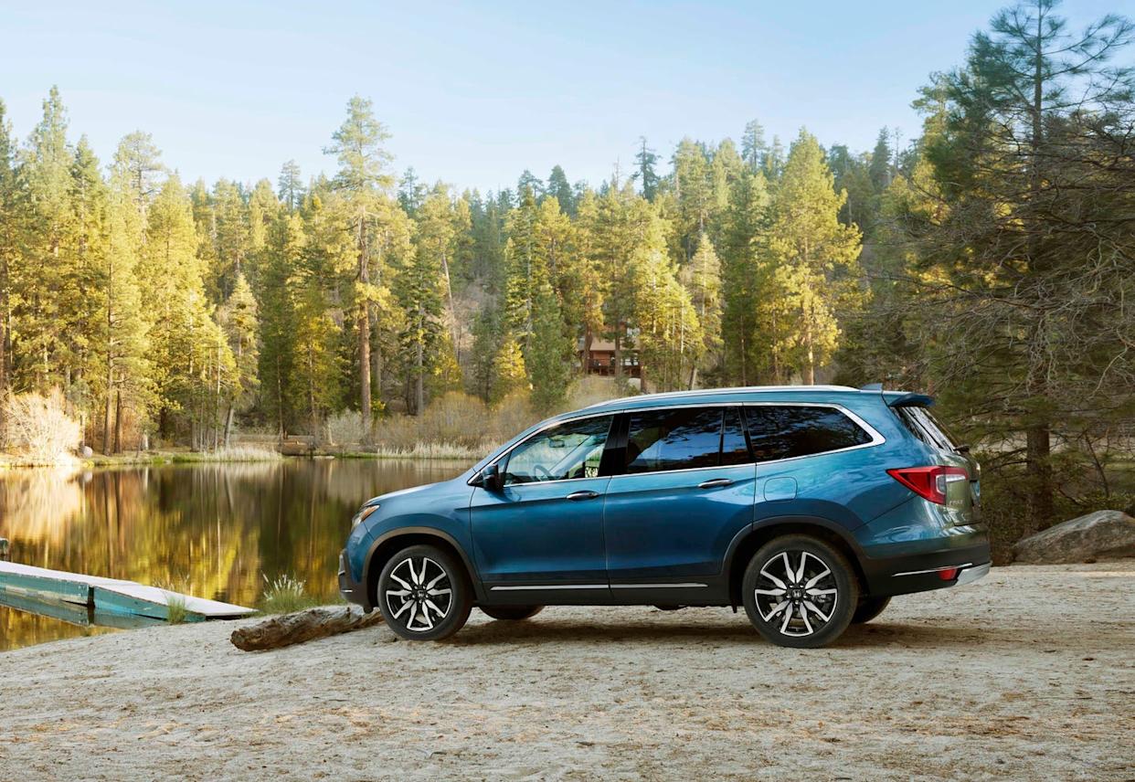 NHTSA Investigating 1.4 Million Honda and Acura Vehicles Over Engine Failure Reports
