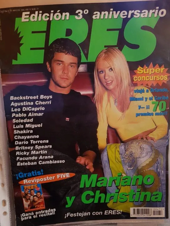 La revista Eres cruzó a la estrella pop con el actor argentino (Foto: @xtinafansAR)