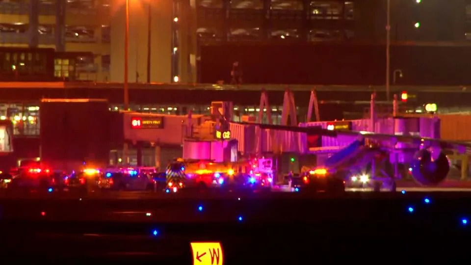 Emergency crews on the scene at Minneapolis-Saint Paul International Airport after a Delta Air Line flight made an emergency landing. - WCCO