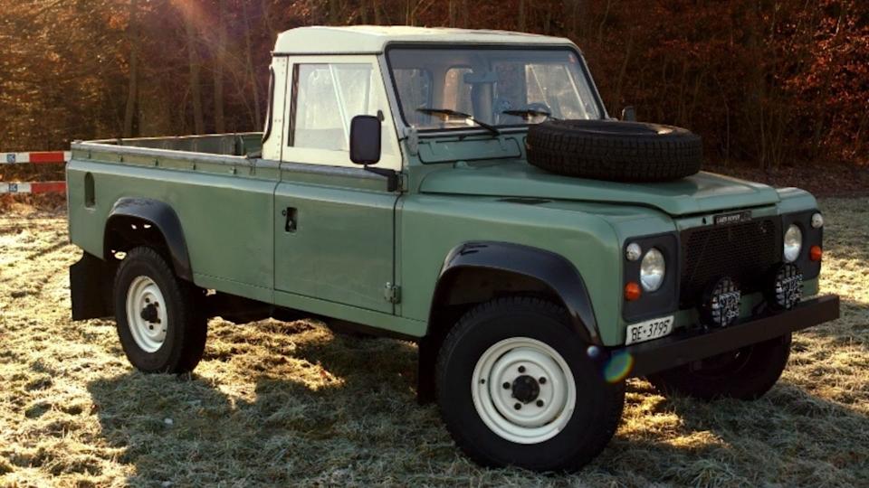 Land Rover Defender