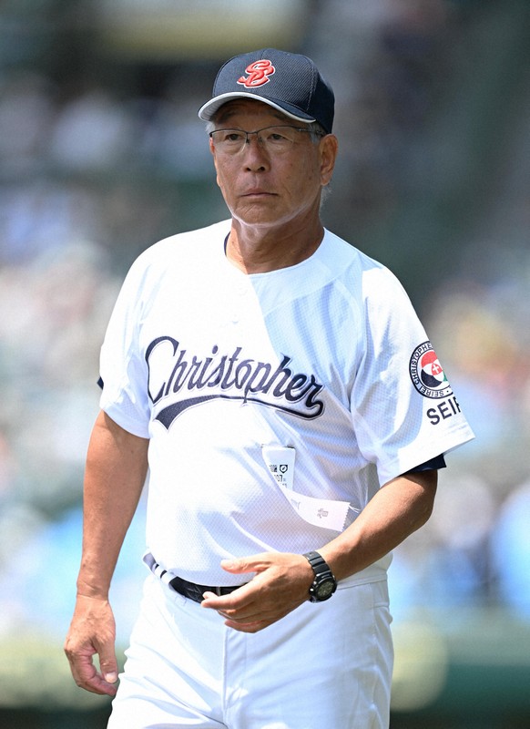 聖隷クリストファー監督、高校野球は「嫌い。でも…」　夏の甲子園