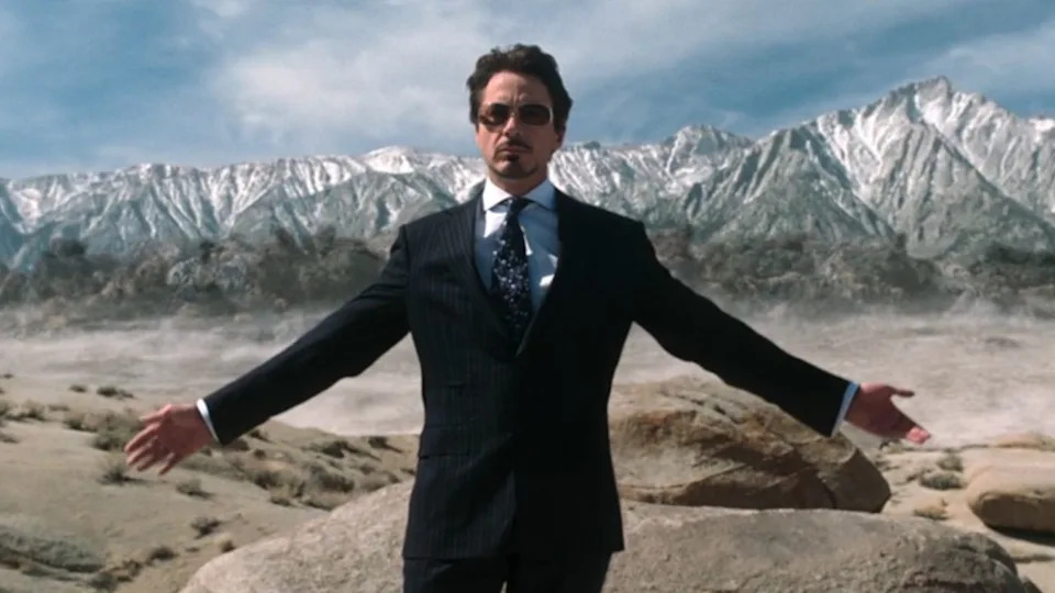I Just Found Out Why Robert Downey Jr. Wore Sunglasses A Lot In Iron Man, And It Makes So Much Sense
