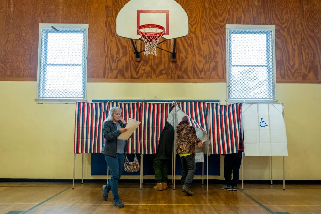 As partisan redistricting battles flare, Maine constitutional officers weigh in