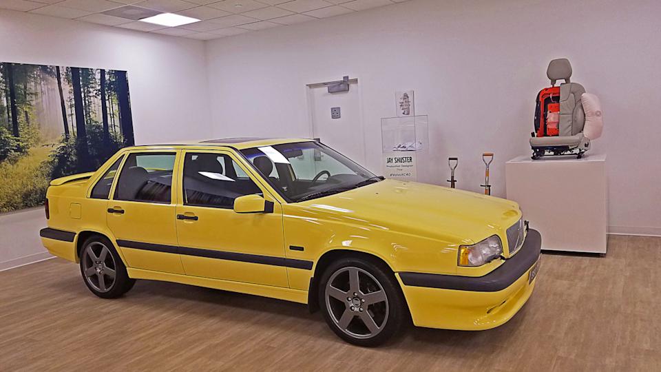One of Volvo's iconic Cream Yellow 850 T-5R cars. This particular vehicle is a saloon version. The Volvo 850 was succeeded by the Volvo S70 and Volvo V70.