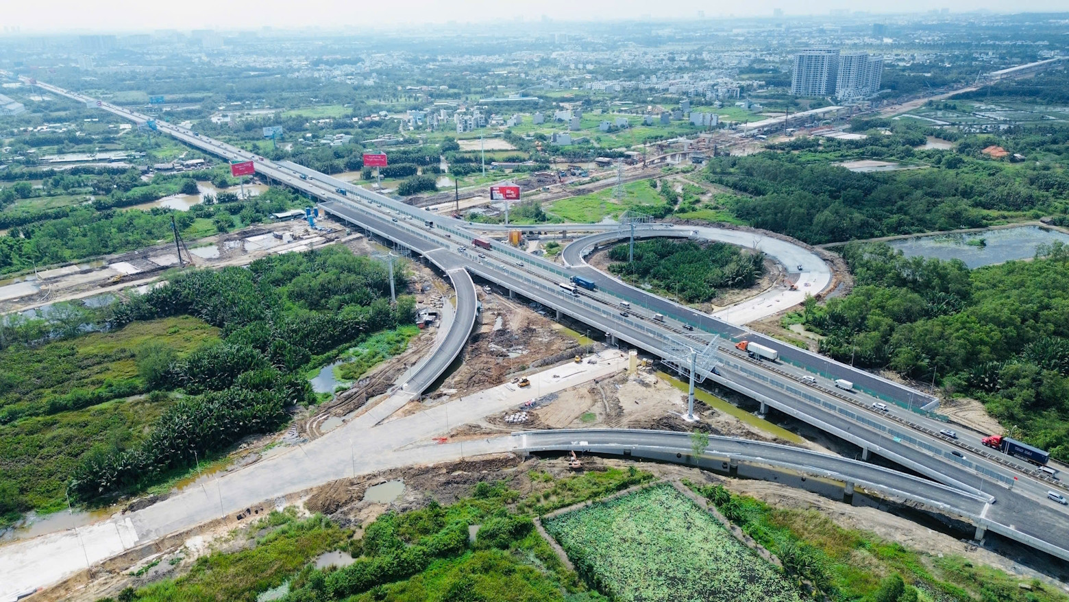 Lập trạm thu phí ô tô chạy chặng ngắn 4km đầu cao tốc TPHCM - Long Thành