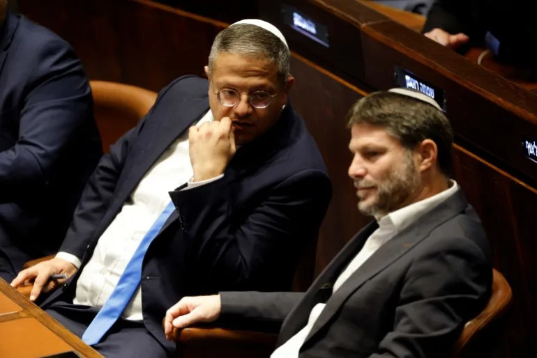 Does anyone in Israel support the plan to escalate its offensive in Gaza?