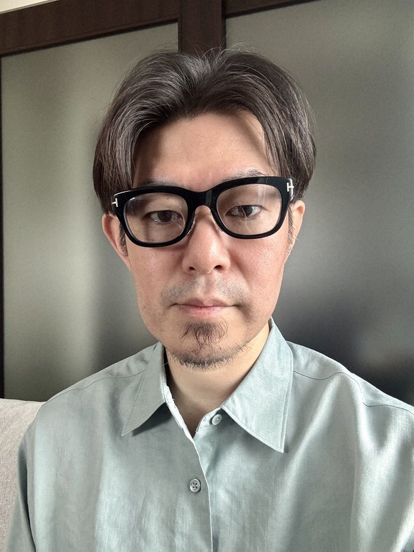 子供盆おどり唄のCD化を企画した松本圭介さん=本人提供