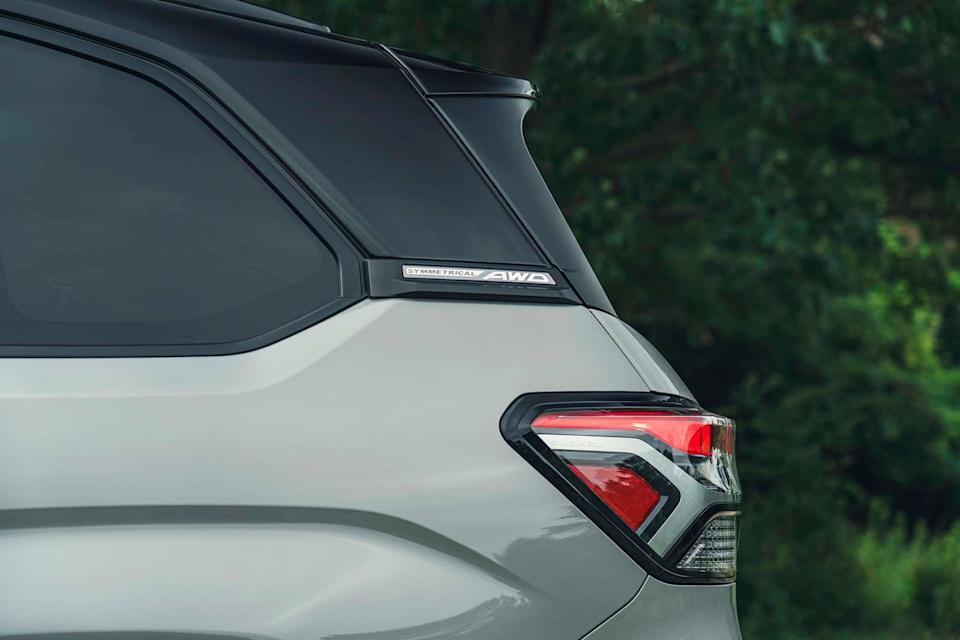 2025 subaru forester hybrid
