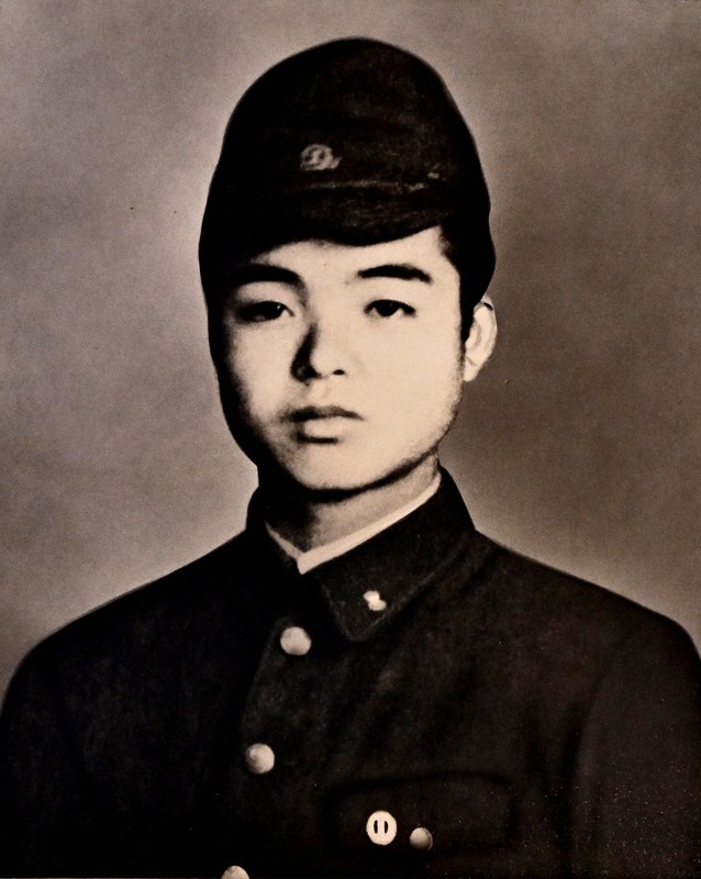 本田魂さんの父徳一さん。1945年1月、特攻兵としてフィリピン沖に出撃し、20歳で亡くなったという＝本田さん提供