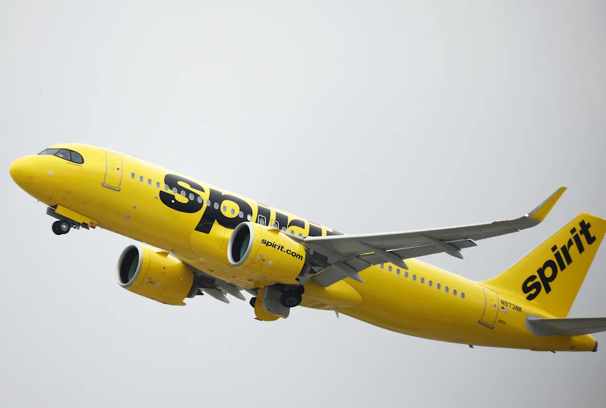 Spirit flight sparks storm fears after flying near Hurricane Erin