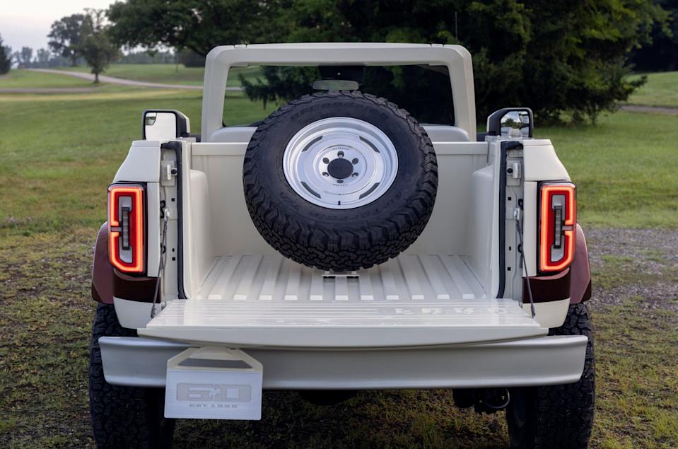 ford bronco roadster concept pebble beach 2025