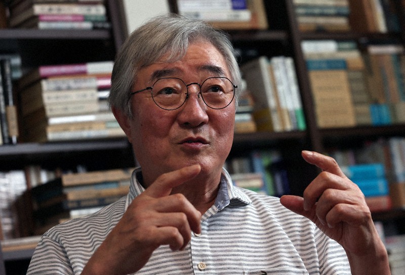 戦後80年・わが人生　オールドメディアよ、頑張れ　フリー編集者・鈴木耕さん