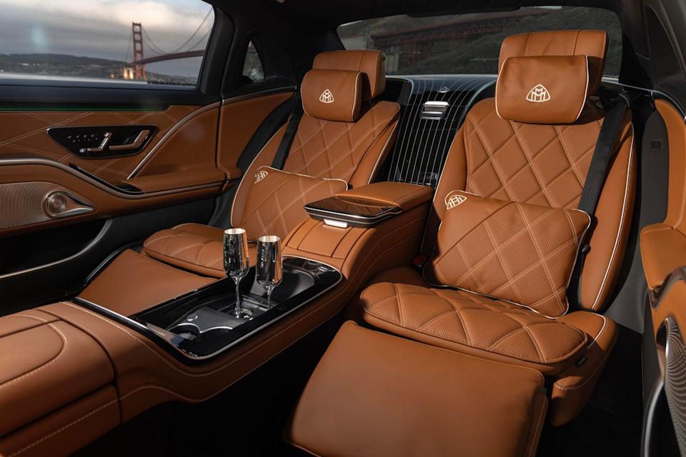 2025 mercedes maybach s680 emerald isle interior