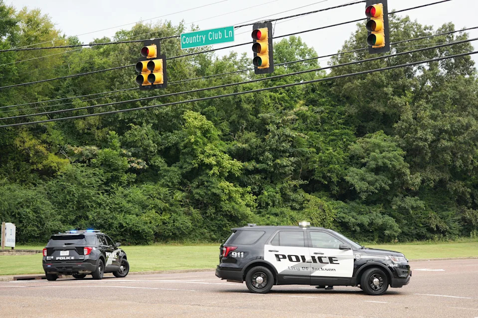 Jackson Police block off access to Pleasant Plains Rd., near where quadruple murder suspect Austin Drummond was apprehended, in Jackson, Tenn., on Tuesday, Aug. 5, 2025.
