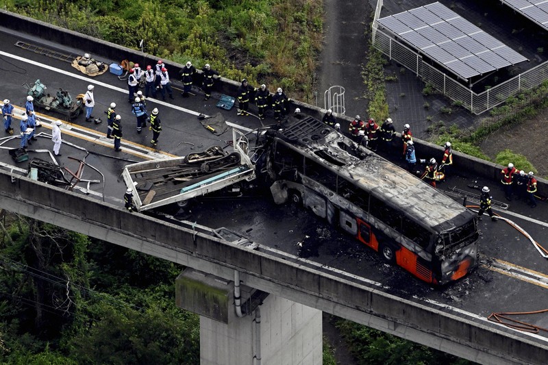 高速道路で死亡事故相次ぐ　“暫定対面通行区間”の怖さと注意点