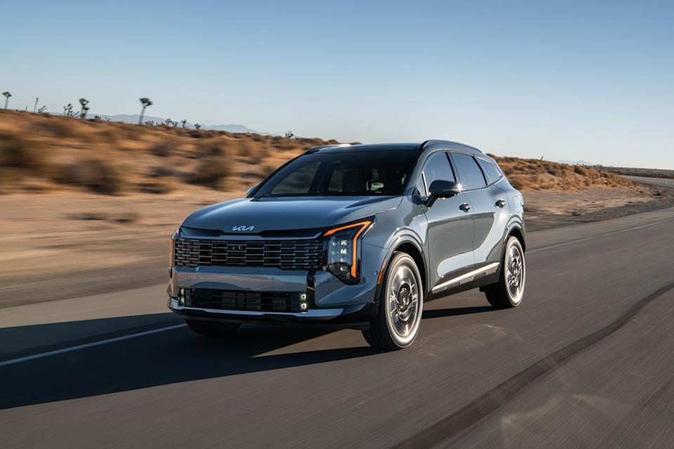 2026 kia sportage hybrid interior