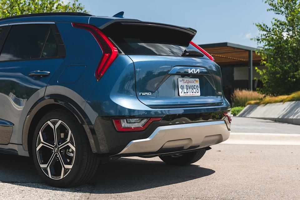 2024 kia niro phev long term