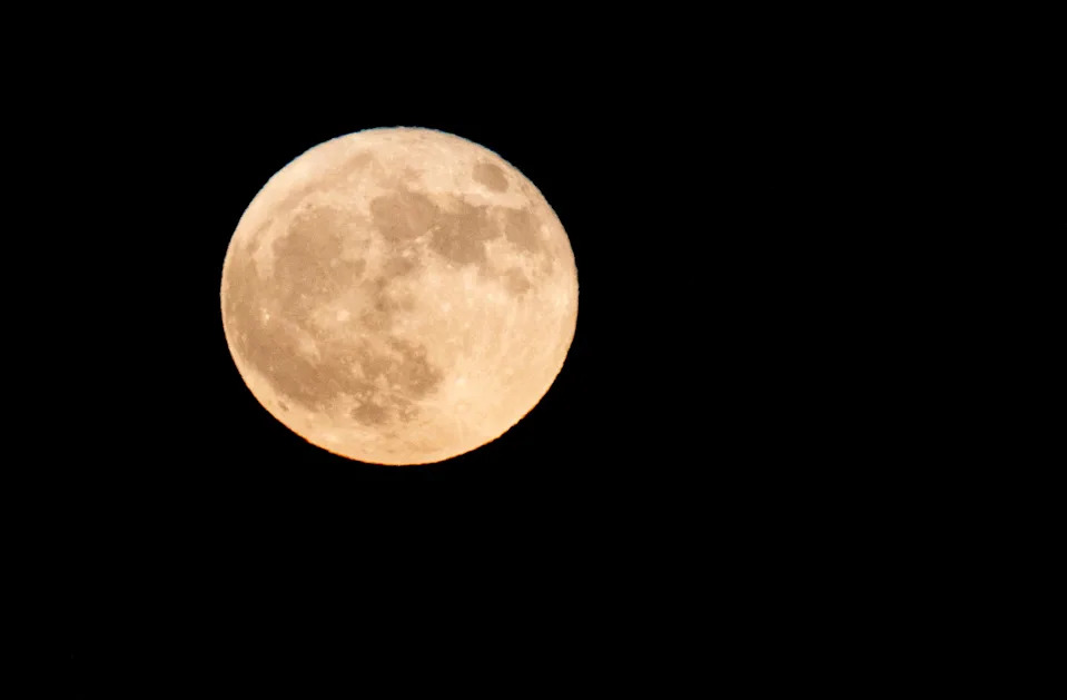 Is it a full moon tonight? When to see August's 'sturgeon moon' in Texas