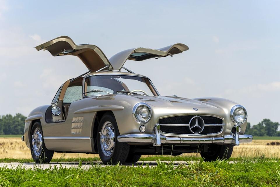 This Gullwing Replica Costs More Than A $430,000 Ferrari Purosangue