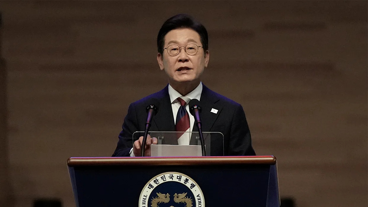 South Korea to end some military activity on border to ease tensions with North Korea