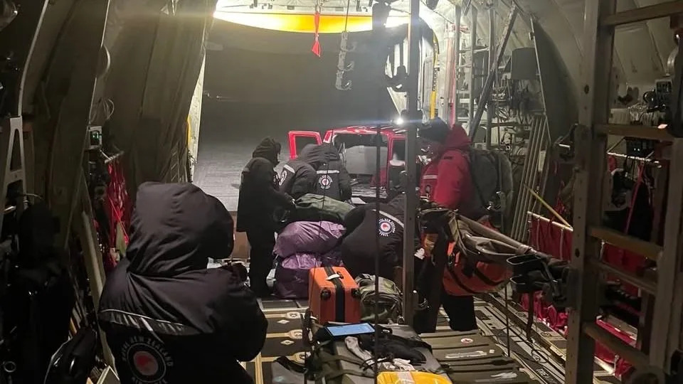 The aircraft flew to Antarctica with New Zealand Defence Force medical personnel including a medical officer (doctor) on board to care for the patients on the flight back to Christchurch on August 6, 2025. - New Zealand Defence Force