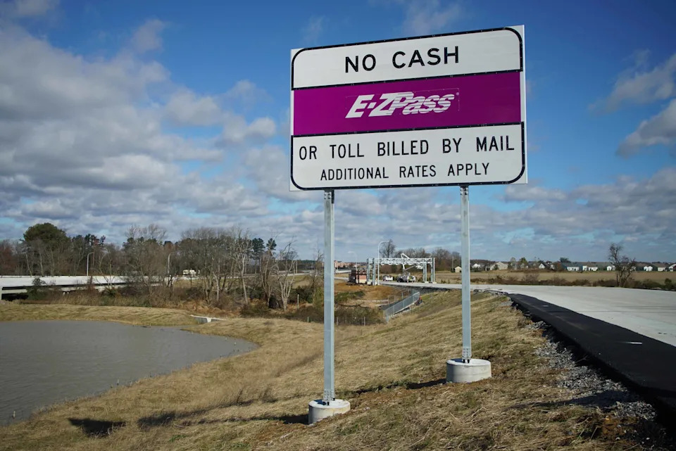 Electronic tolling will be in place on the new U.S. 301 road that will keep motorists traveling the 15-mile toll road form having the option to pay with cash as All Electronic Tolling (AET) will be used for the first time in Delaware to collect tolls. EZPass will still be used for motorist equip with the system.
