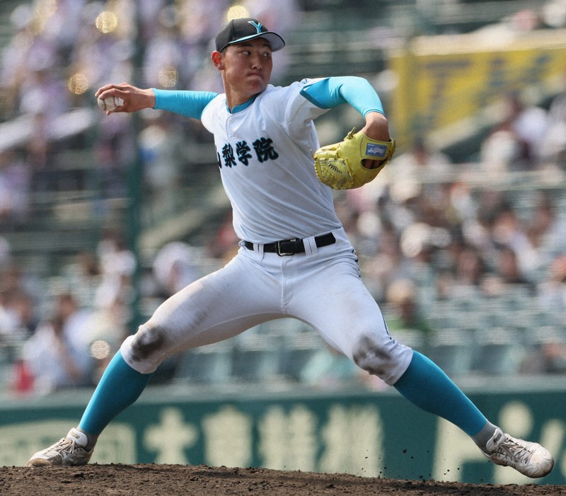 山梨学院の菰田陽生＝阪神甲子園球場で2025年3月24日、長澤凜太郎撮影
