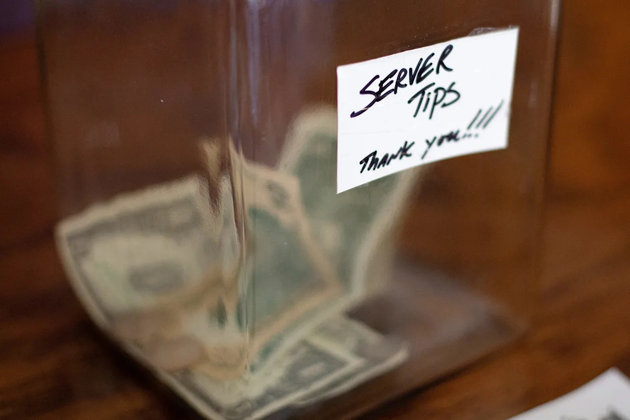 Breakfast trends report reveals states that tip the best. See where Ohio ranks