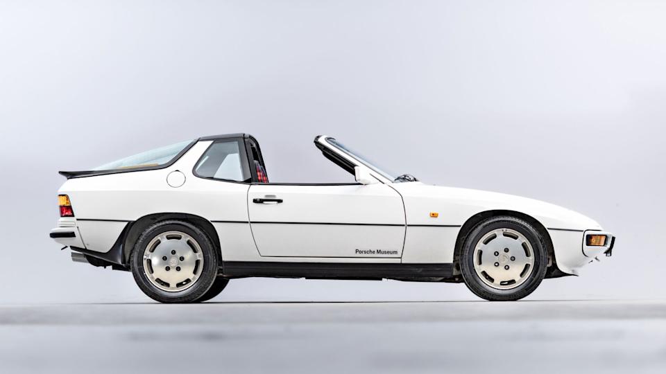 Porsche 924S