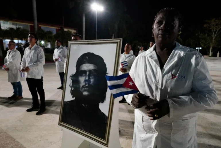 An image of late revolutionary hero Ernesto 