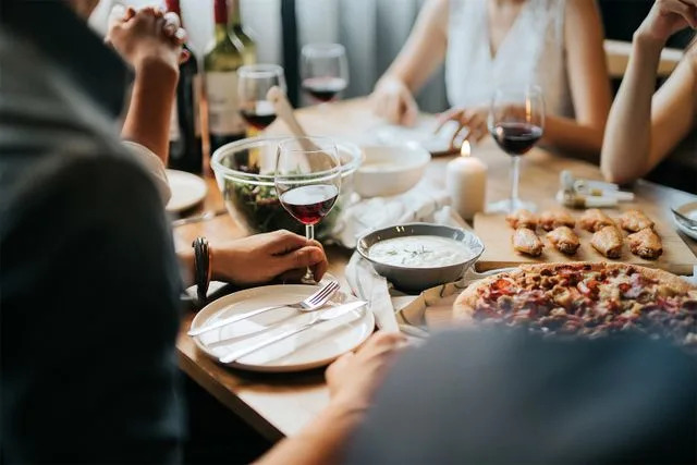 Getty dinner table