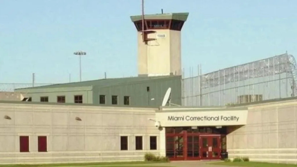 No new construction: Feds to use 1k empty Indiana prison beds to house immigration detainees