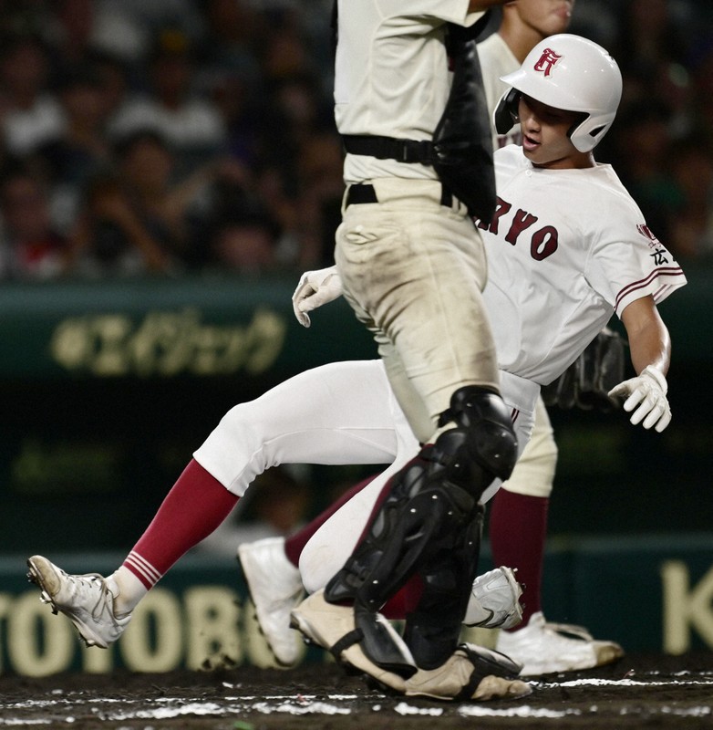 「頑張る力」見せた広陵　不慣れなナイターでも冷静に　夏の甲子園