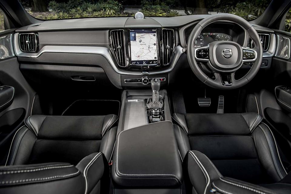 Volvo XC60 interior
