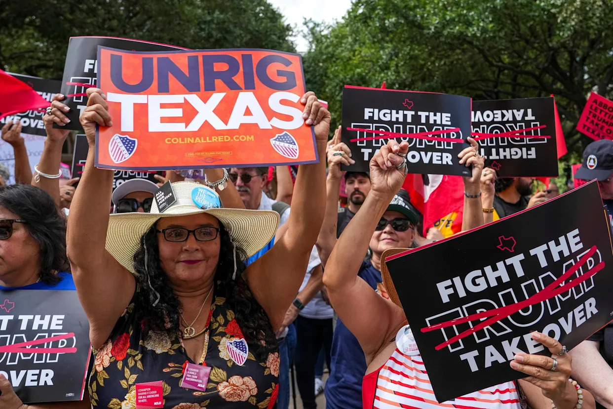 Texas Democrats return to state as California kicks off push to approve new electoral map