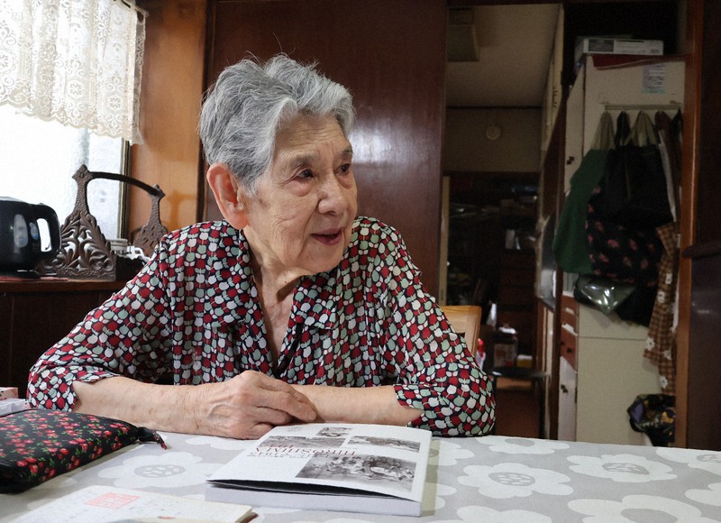 初めて書いた手記への思いを語る伊藤久子さん=東京都武蔵野市で2025年6月9日午前11時、武市智菜実撮影