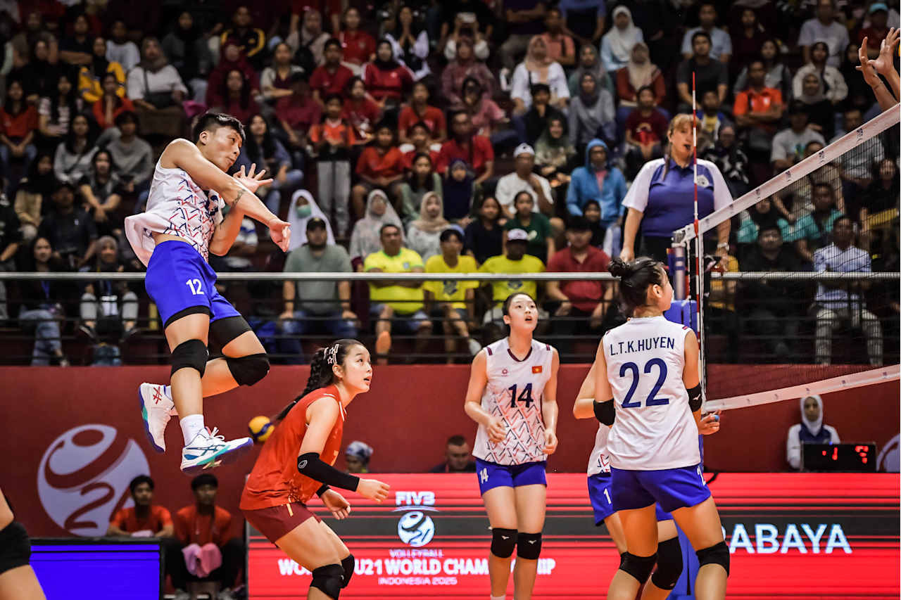 Vì sao LĐ bóng chuyền thế giới chưa công bố lý do phạt VĐV U21 Việt Nam?