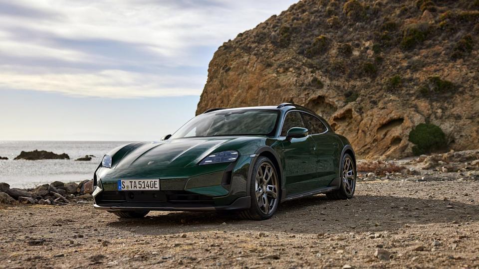 2025 porsche taycan cross turismo